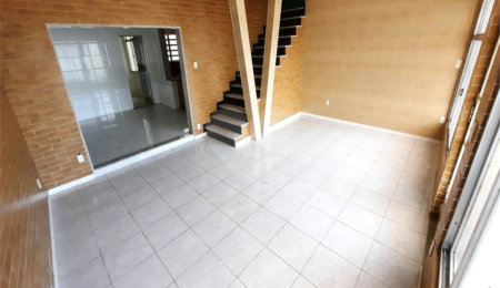 Casa de Vila à venda com 5 quartos, sendo 1 suíte,  em Freguesia (jacarepaguá), Rio de Janeiro, RJ