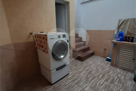 Sobrado à venda com 4 quartos, sendo 1 suíte, em Jardim Japão, São Paulo, SP