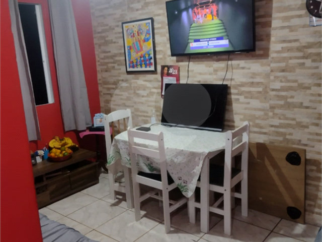 Apartamento à venda com 2 quartos em Jaraguá, São Paulo, SP