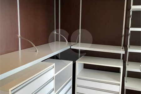 Apartamento à venda com 3 suítes em Vila Andrade, São Paulo, SP