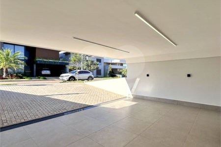 Casa à venda com 3 suítes no condomínio Residencial Florais Itália, Cuiabá - MT
