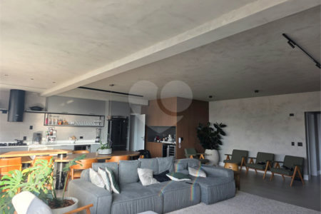 Apartamento à venda ou para alugar com 3 suítes em Perdizes, São Paulo, SP