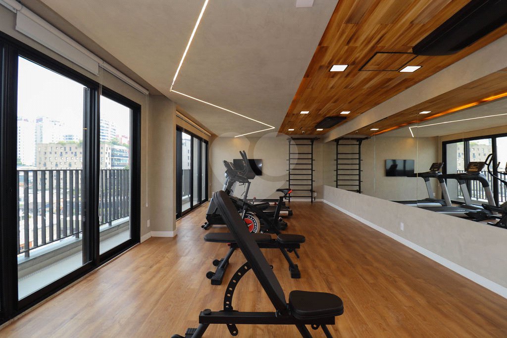 Apartamento à venda ou para alugar com 1 quarto em Pinheiros, São Paulo, SP