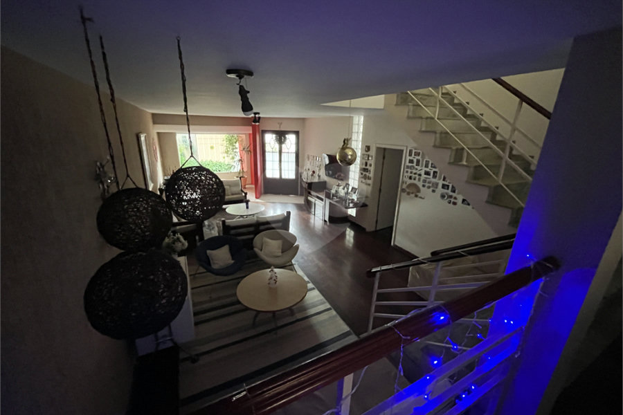 Sobrado à venda com 5 quartos, sendo 4 suítes, em Tremembé, São Paulo, SP