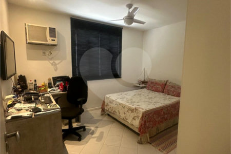 Casa à venda com 4 quartos, sendo 3 suítes, no condomínio Jardins de Florença, Rio de Janeiro - RJ