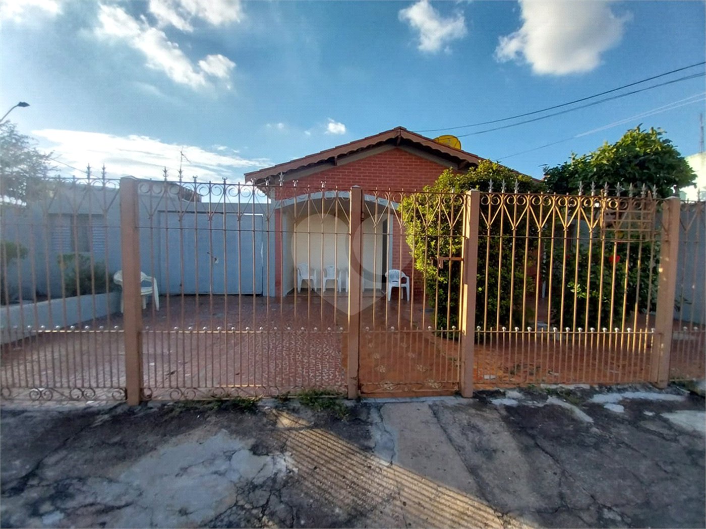 Casa Térrea à venda com 2 quartos, sendo 1 suíte, em Vila Costa e Silva, Indaiatuba, SP