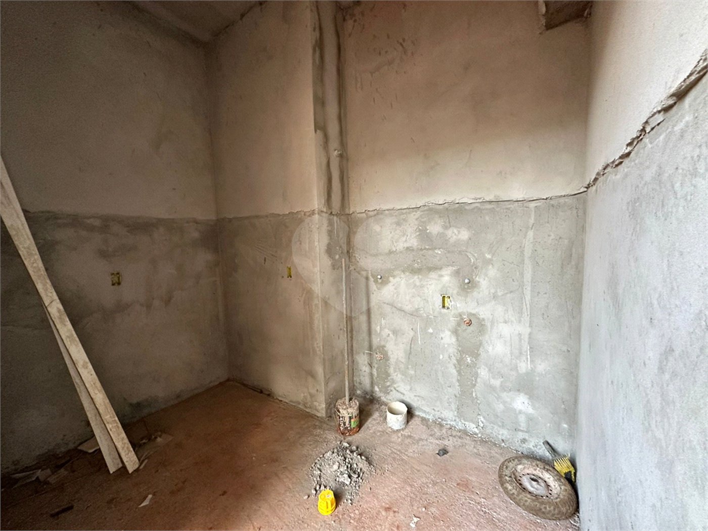 Casa à venda com 3 suítes no condomínio Golden Ville, Itapetininga - SP