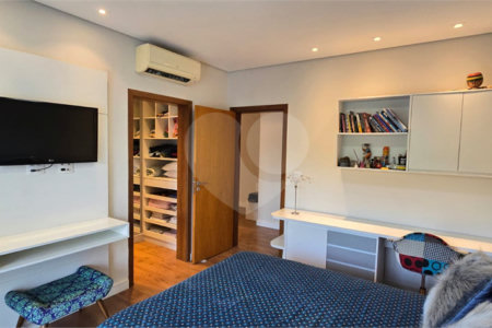 Casa à venda com 7 quartos, sendo 5 suítes, em Residencial Jardim Primavera, Louveira, SP