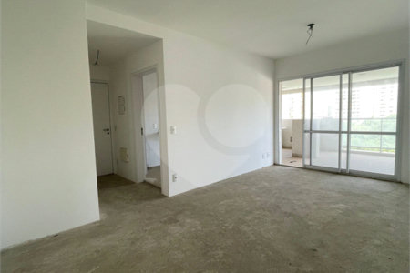 Apartamento à venda com 3 quartos, sendo 1 suíte, em Aclimação, São Paulo, SP