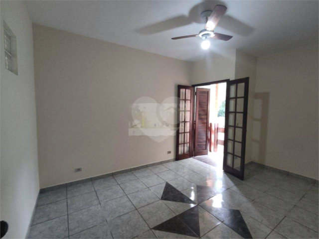 Casa à venda com 3 quartos, sendo 1 suíte,  em Serra da Cantareira, Mairiporã, SP