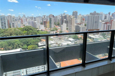 Apartamento à venda com 3 suítes em Água Branca, São Paulo, SP