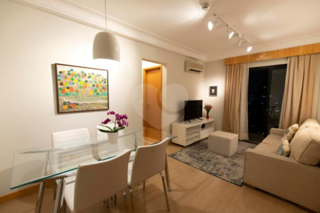 Apartamento à venda com 1 quarto em Vila Uberabinha, São Paulo, SP
