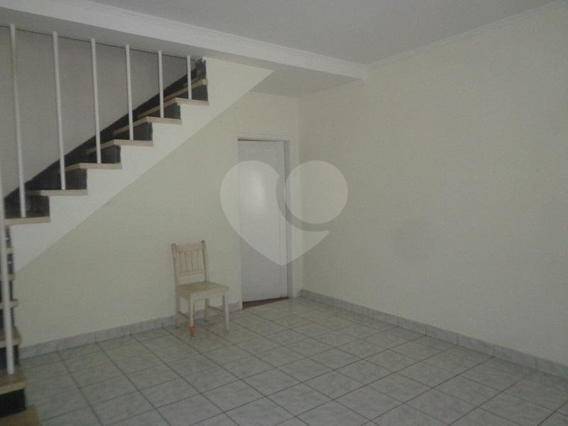 Sobrado à venda com 2 quartos em Santana, São Paulo, SP