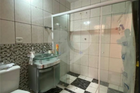 Sobrado à venda com 2 quartos, sendo 1 suíte, em Jardim Álamo, Guarulhos, SP