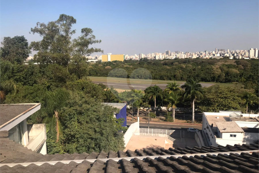 Casa à venda com 5 suítes em Santana, São Paulo, SP