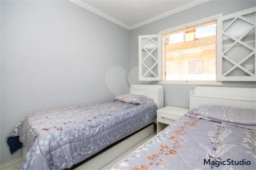 Casa com 260m², 3 dormitórios, 4 vagas, à venda em São Caetano do Sul.
