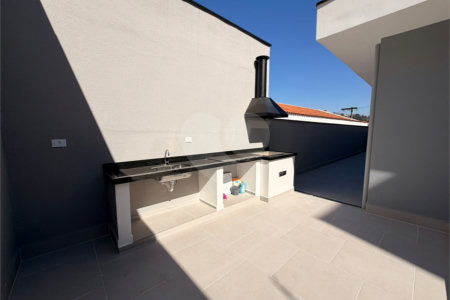 Casa à venda com 5 quartos, sendo 4 suítes, em Vila Rosália, Guarulhos, SP