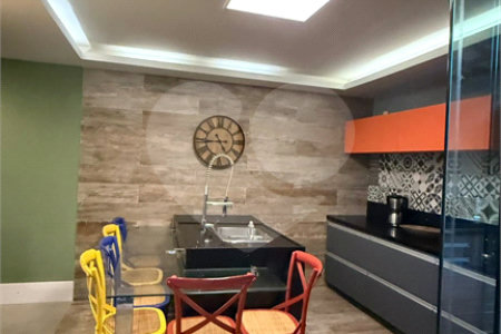 Casa à venda com 3 quartos, sendo 1 suíte, em Ferradurinha, Armação dos Búzios, RJ