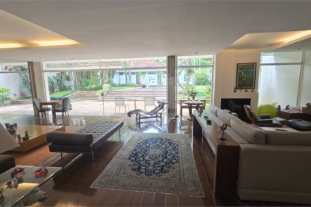 Casa à venda com 4 suítes em Santo Amaro, São Paulo, SP