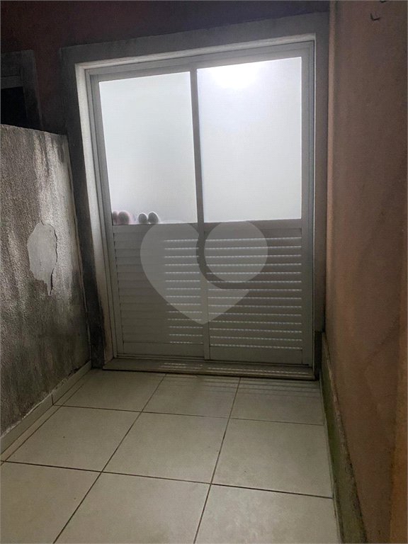 Casa à venda com 3 quartos, sendo 1 suíte,  no condomínio Vida Verde 1, Suzano - SP