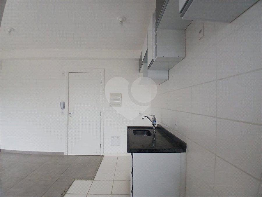 Apartamento à venda com 2 quartos, sendo 1 suíte, em Chácaras Manão, Mairinque, SP