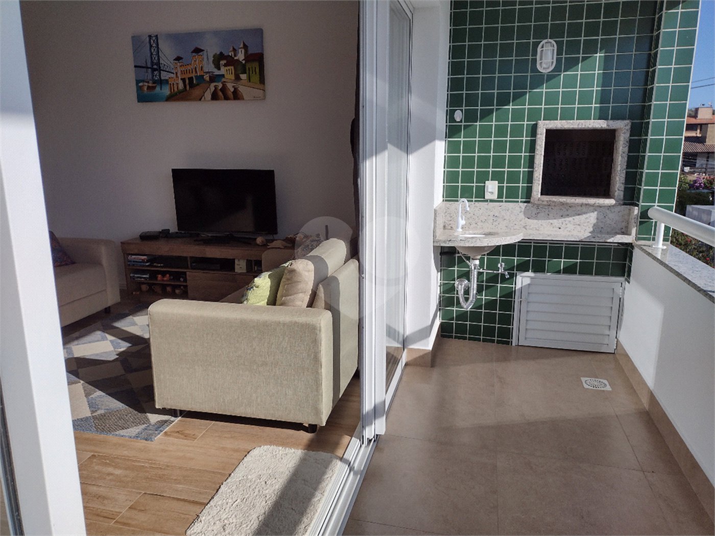 Apartamento à venda com 3 quartos, sendo 1 suíte, em Jurerê, Florianópolis, SC