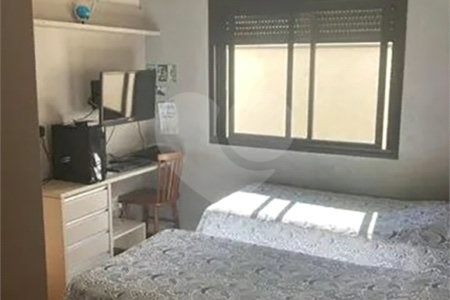 Casa à venda com 3 suítes no condomínio Terras do Cancioneiro, Paulínia - SP