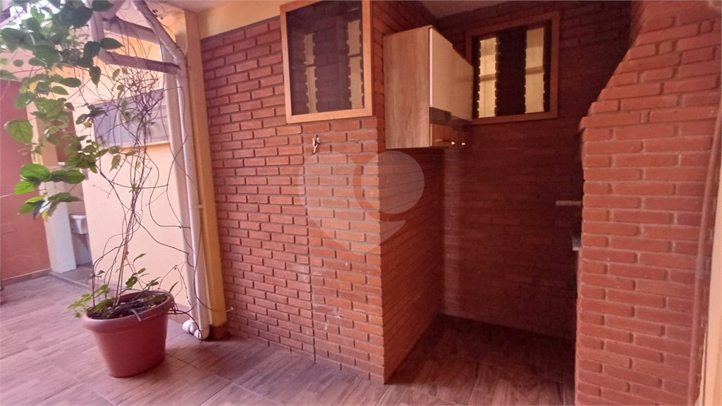 Sobrado à venda com 5 quartos, sendo 2 suítes,  em Parque Continental, São Paulo, SP