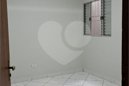 Casa à venda com 2 quartos em Jardim Vitória, Mairinque, SP