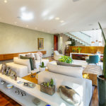 Casa à venda com 4 suítes no condomínio Vila Flora, São Paulo - SP