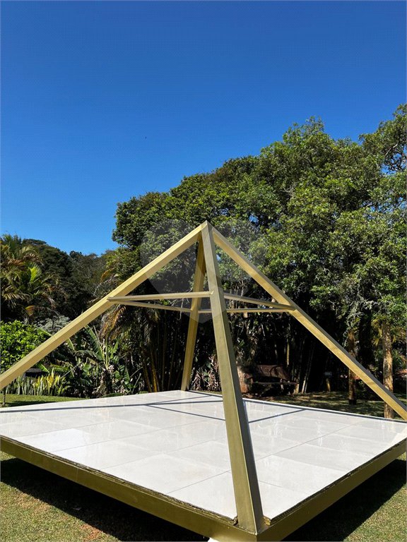 Sítio à venda com 8 suítes em Jardim Vinhas do Sol (mailasqui), São Roque, SP