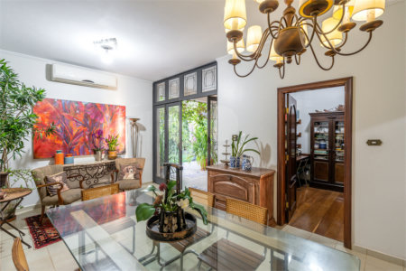 Casa à venda com 6 quartos, sendo 2 suítes, em Jardim Primaveril, Três Lagoas, MS