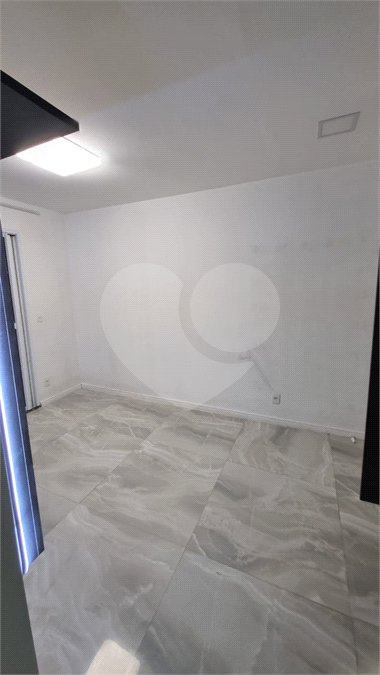 Apartamento à venda com 2 quartos em Santo Amaro, São Paulo, SP