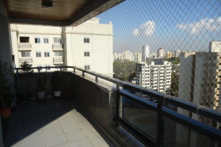 Apartamento à venda com 4 quartos, sendo 2 suítes, em Santa Teresinha, São Paulo, SP
