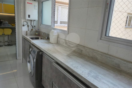 Apartamento à venda com 3 quartos, sendo 1 suíte, no Centro, São Bernardo do Campo, SP