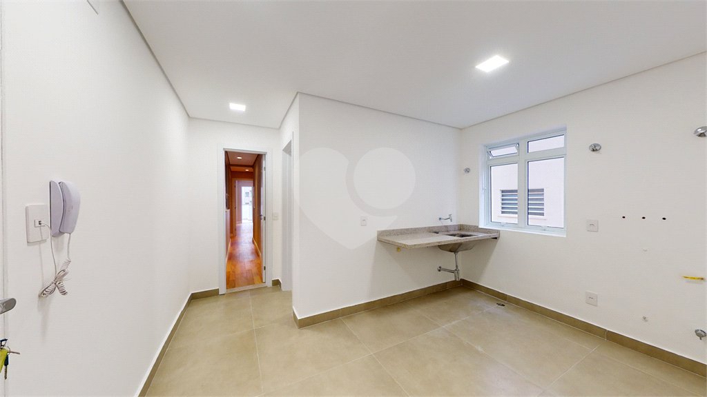 Apartamento à venda com 3 quartos, sendo 1 suíte, em Higienópolis, São Paulo, SP