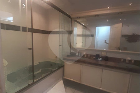 Apartamento à venda com 3 suítes no Centro, Sorocaba, SP
