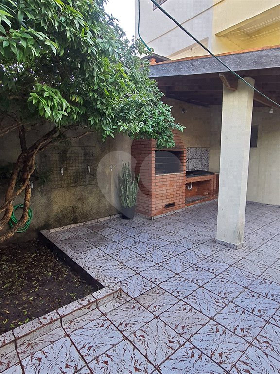 Sobrado à venda com 4 quartos, sendo 1 suíte, em Vila Pereira Barreto, São Paulo, SP