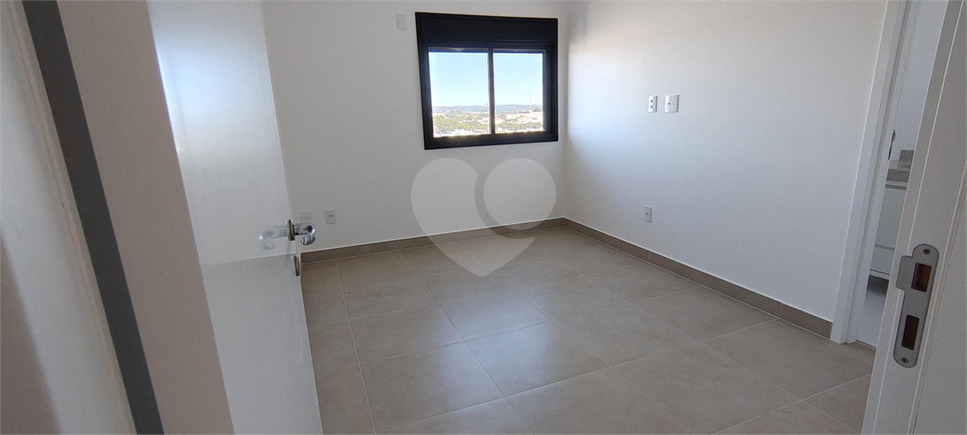 Apartamento à venda com 2 suítes em Parque Campolim, Sorocaba, SP