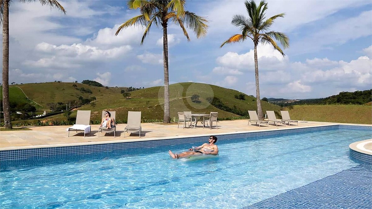 Terreno à venda no condomínio Campos de Santo Antônio II, Itu - SP