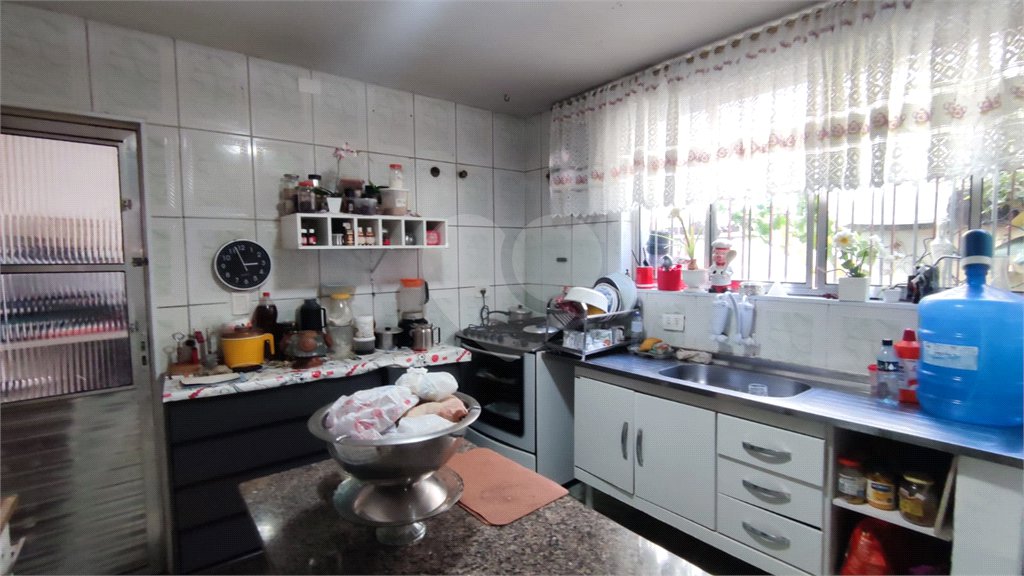 Casa à venda com 3 quartos, sendo 1 suíte, em Mirandópolis, São Paulo, SP