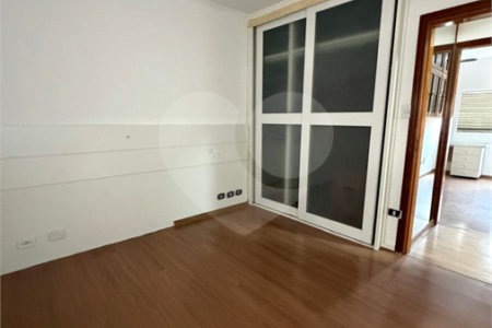 Apartamento à venda com 3 quartos, sendo 1 suíte, em Pinheiros, São Paulo, SP