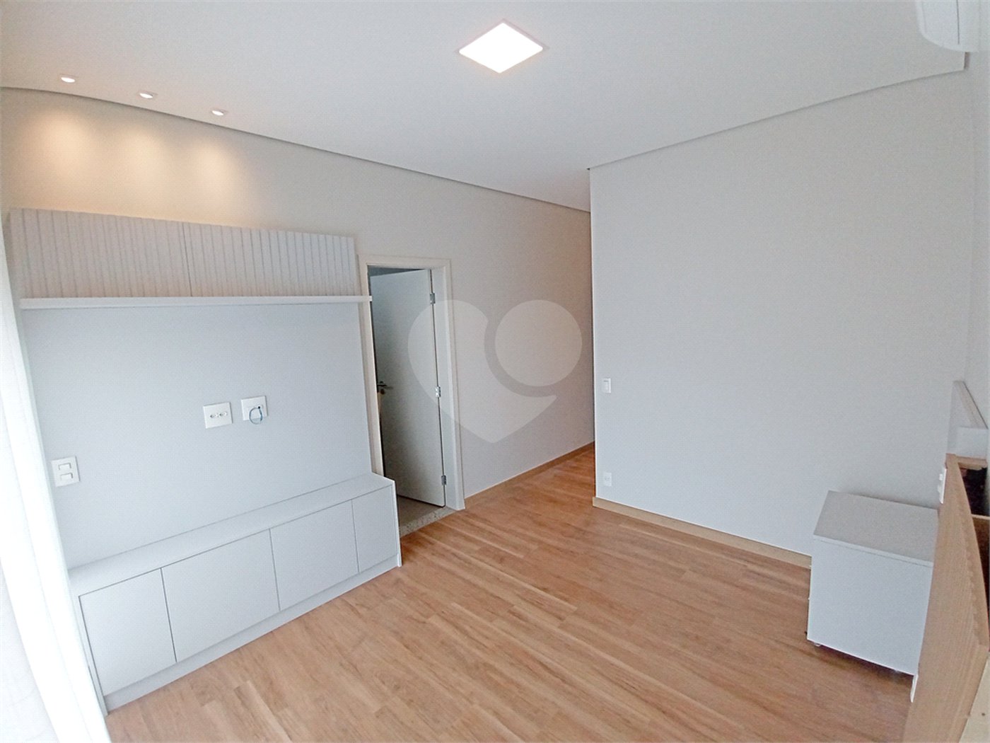 Casa à venda com 3 suítes no condomínio Campo de Toscana, Vinhedo - SP