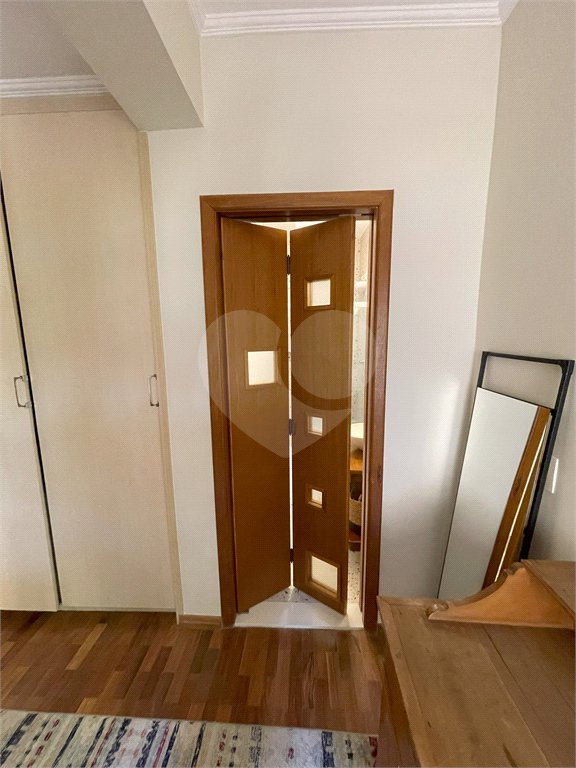 Casa à venda com 3 suítes em Santo Amaro, São Paulo, SP