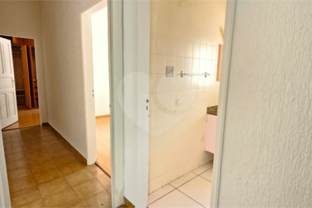Casa à venda com 4 quartos em Vila Hamburguesa, São Paulo, SP