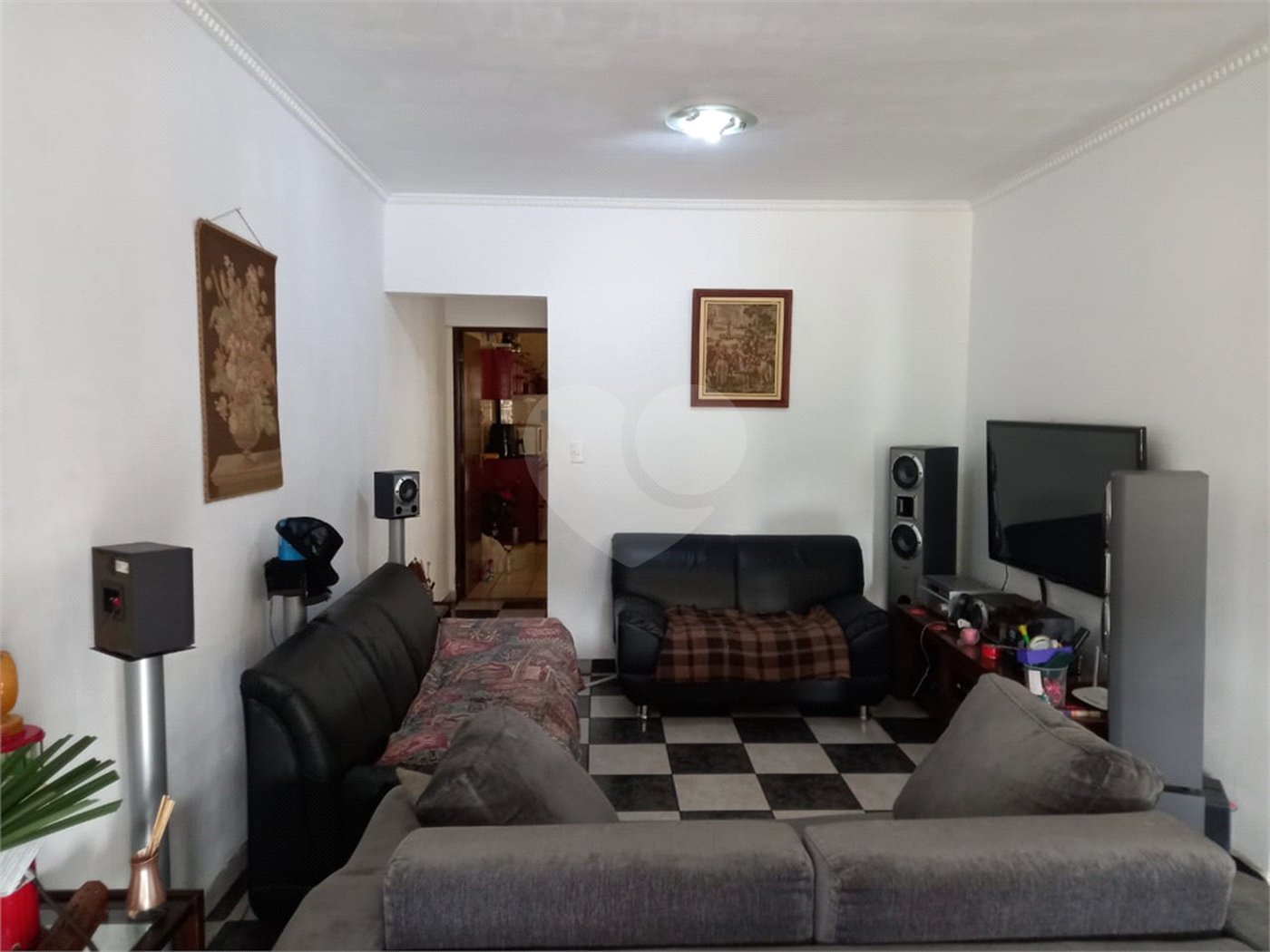 Sobrado à venda com 3 quartos, sendo 1 suíte, em Tremembé, São Paulo, SP