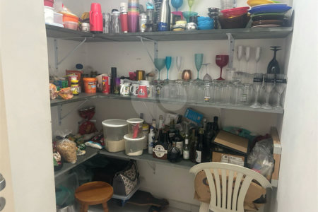 Apartamento à venda com 3 quartos, sendo 1 suíte,  em Vila Andrade, São Paulo, SP