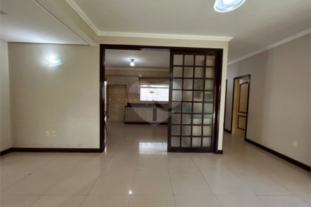 Casa à venda com 1 quarto, sendo 3 suítes,  em Outerio da Glória, Porto Seguro, BA