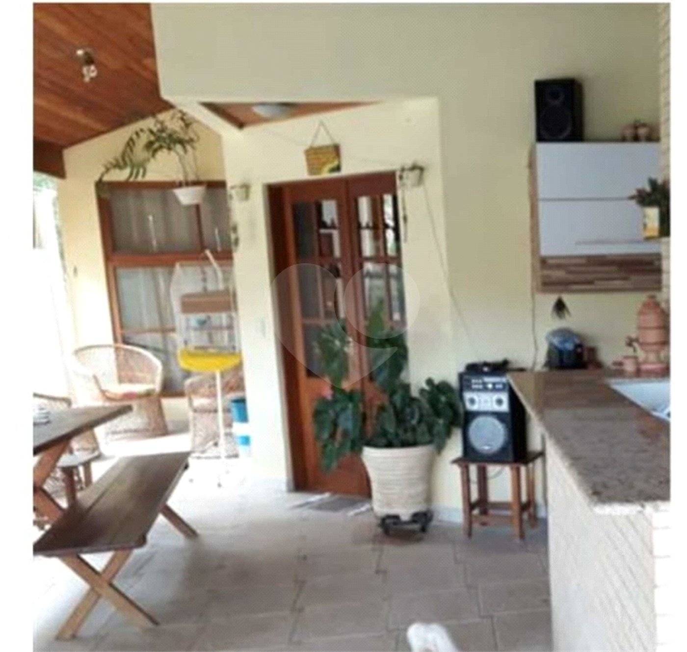 Sobrado à venda com 4 quartos, sendo 2 suítes, em Serra da Cantareira, Mairiporã, SP