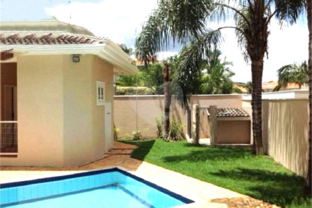 Casa à venda com 4 quartos, sendo 2 suítes, no condomínio Bosque de Grevilea, Vinhedo - SP